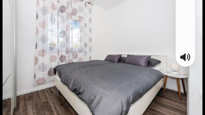 Olive Tree House With Jacuzzi, Wifi And 40M2 Pool Villa Siritovci Eksteriør billede